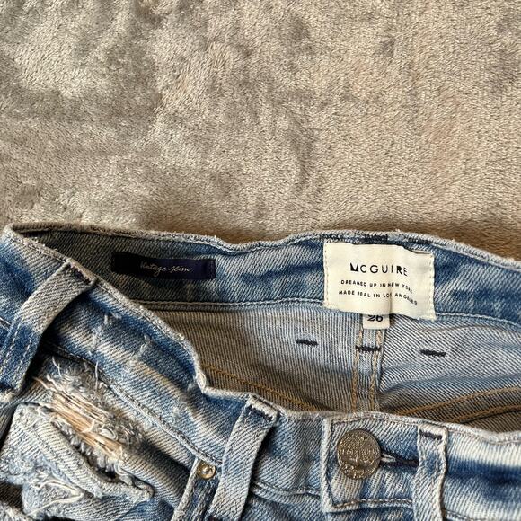 McGuire Sz 26 High-Rise Vintage Slim Fit Faded Blue Jeans Distressed Women's - Picture 8 of 8